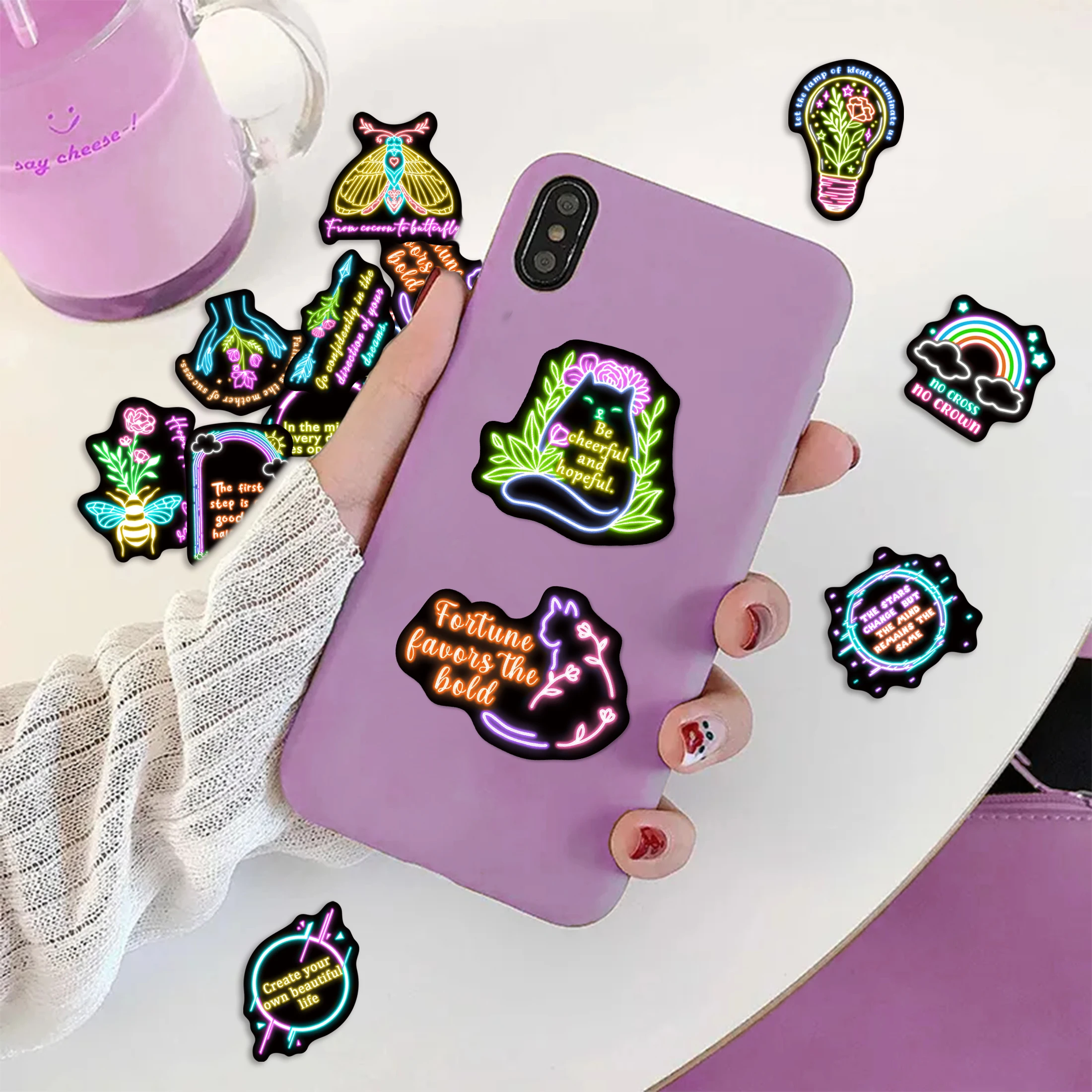 51 قطعة عبارة النيون توهج في الظلام ملصقات مقاوم للماء شارات الفينيل زجاجة ماء كتاب الهاتف الديكور للأطفال المراهقين DIY بها بنفسك الهدايا