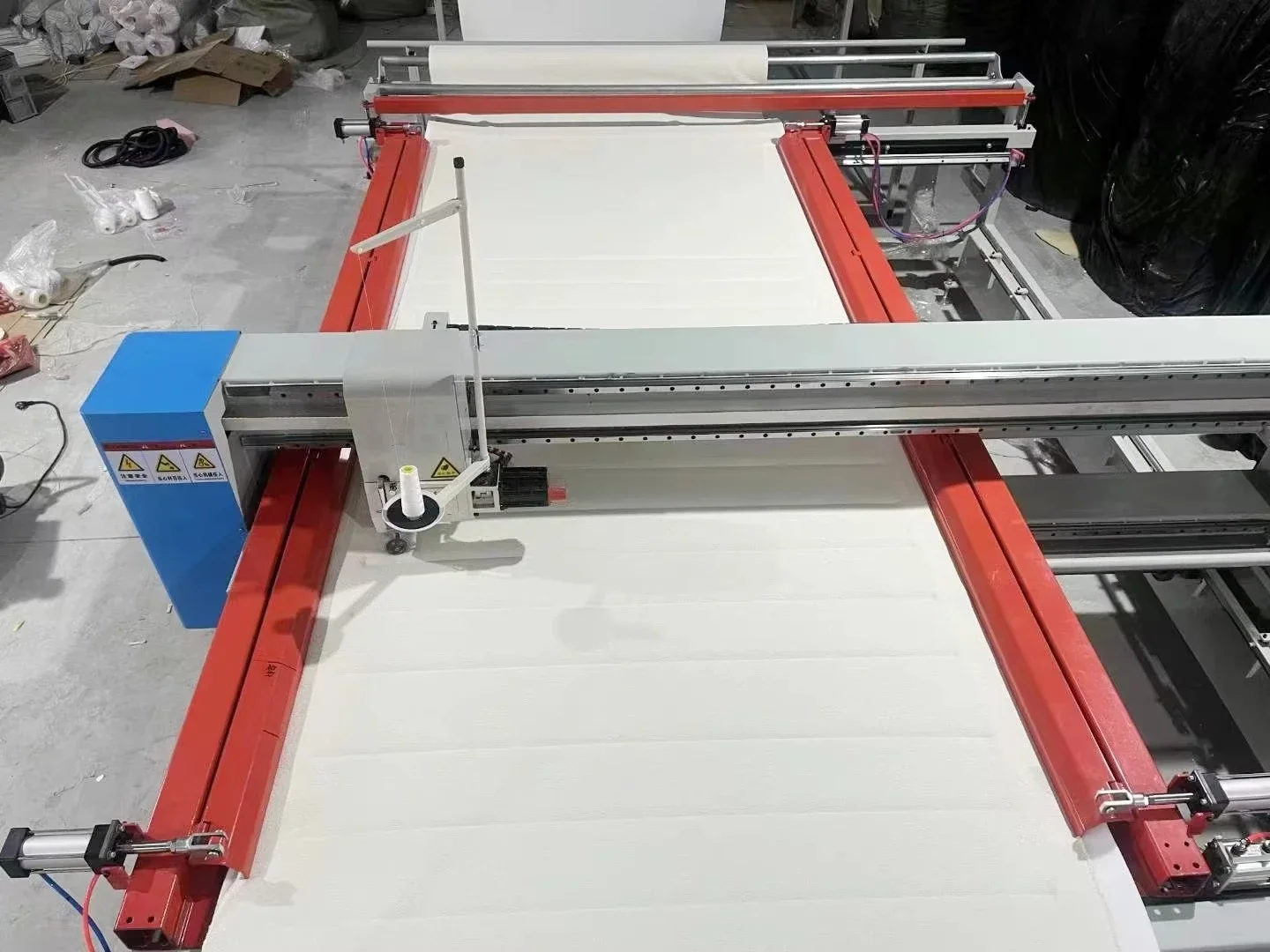 High-quality mattress Multi-needle chain quilting machine Mattress sewing machine Mattress making