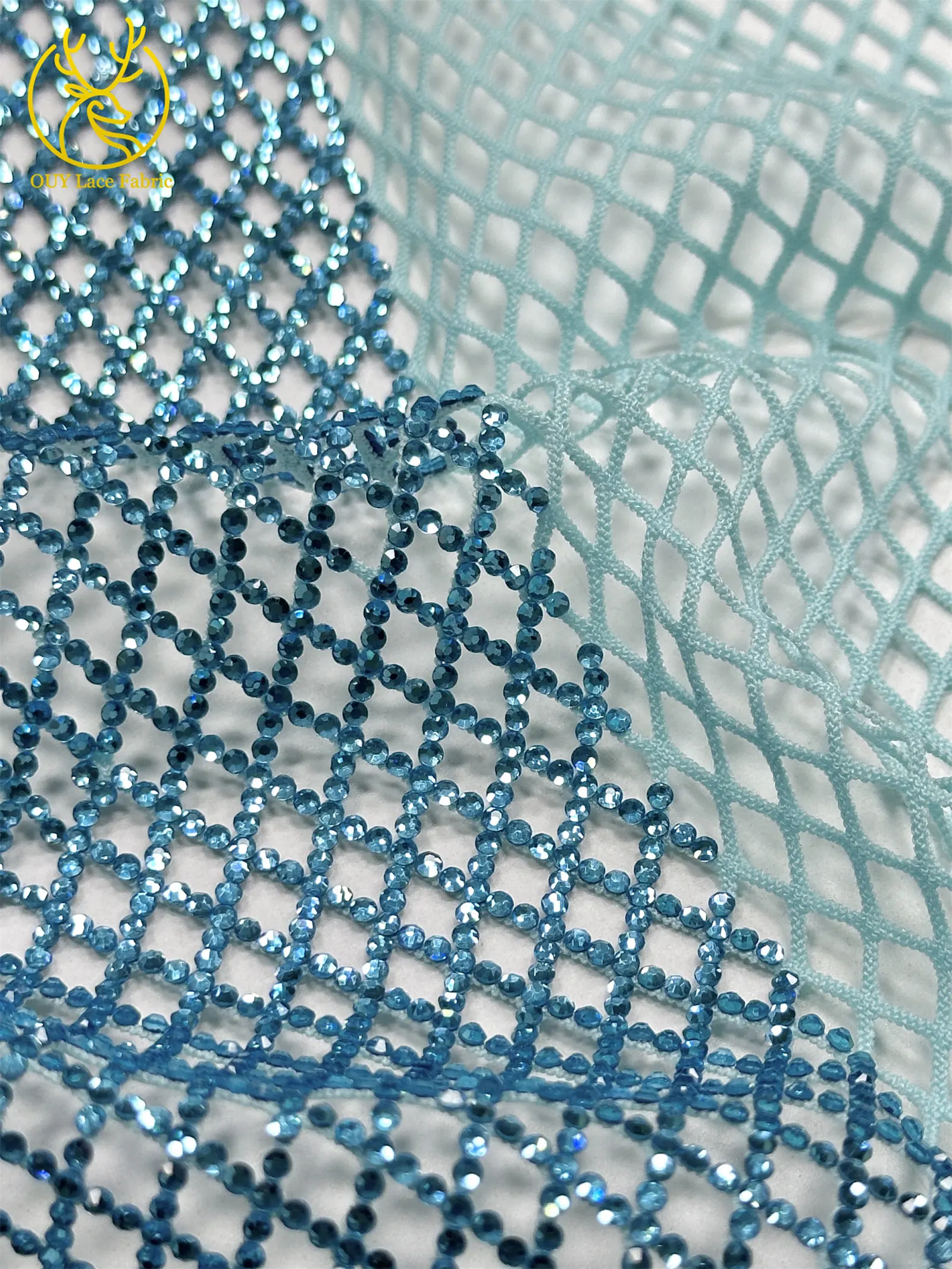 Eisblauer Nigerianischer Glasdiamant-Netzstoff 2026 Hochwertiger Afrikanischer Spitzenstoff Hochglänzender Hochzeits- und Partykleid-Stoff zum Nähen – Detail 17
