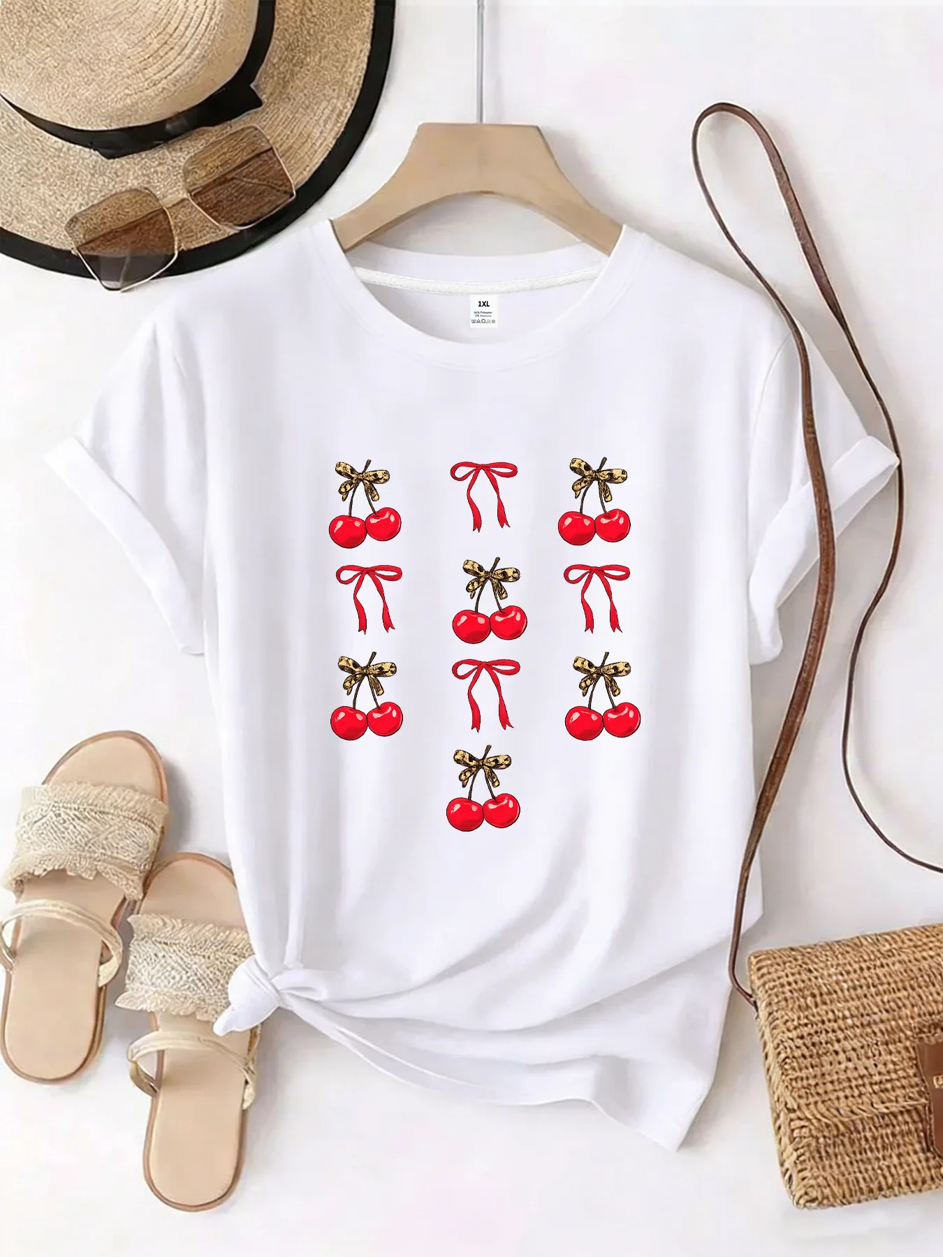

【WZM101496】Cherry bow print plus size women's round neck summer casual short sleeved street fashion versatile T-shirt