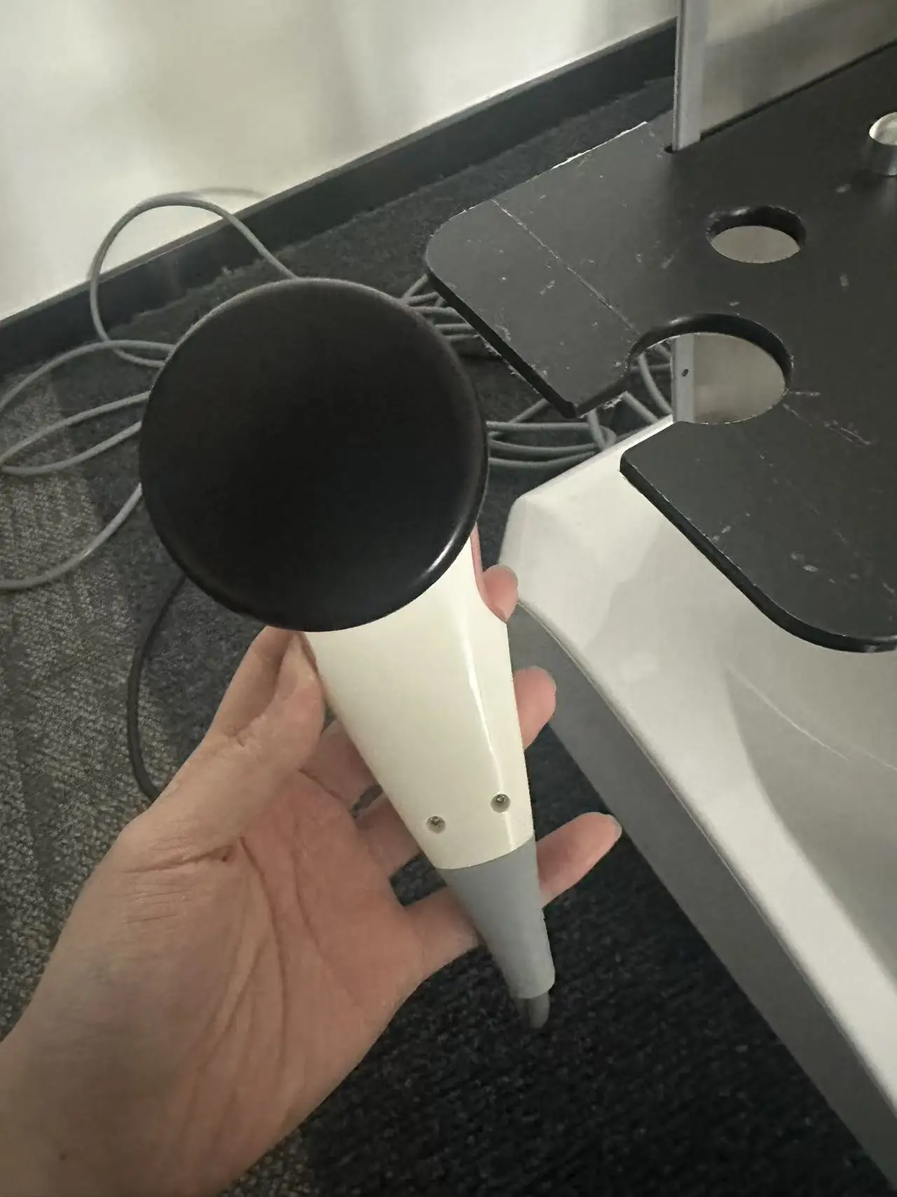 Portable RF Machine 448KHz Frequency Skin Firming Body Contouring Pain Relief CE Certified for Salon Home Use New Model 2026