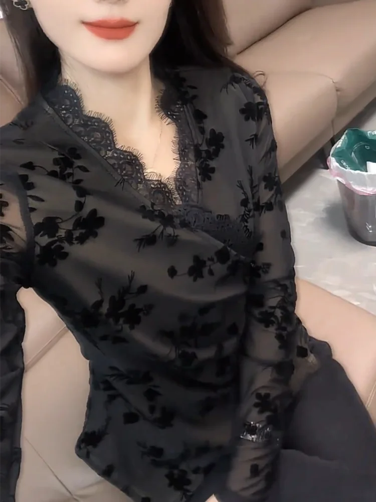 

Faionable кружевной лоскутный топ больших размеров Ele для похудения, универсальная женская длинная футболка Sve V-Ne, осеннее новое поступление