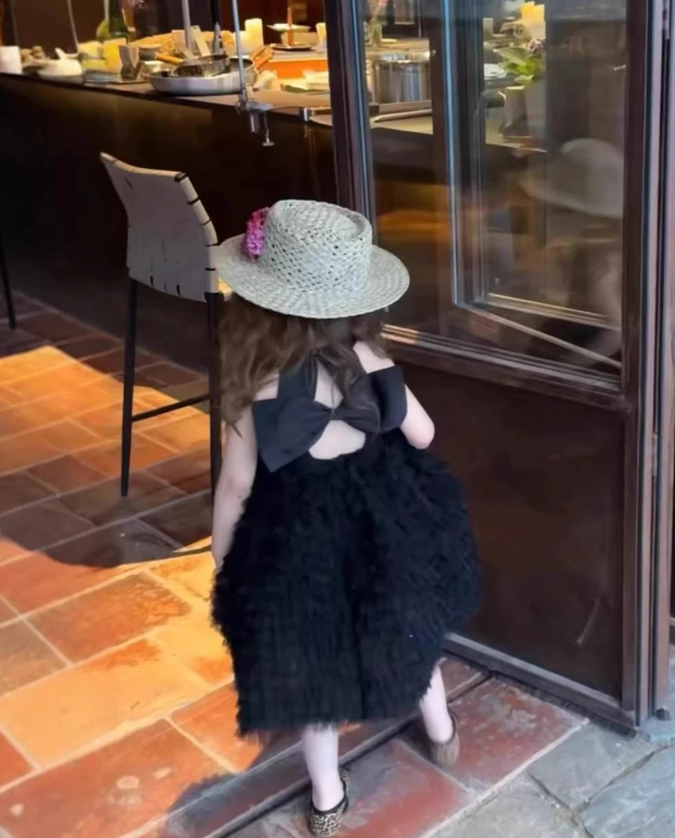 2026 Spring Summer New Korean Children Clothing Girls Hanging Neck Back Hollow Bow Black Swan Cake Dress