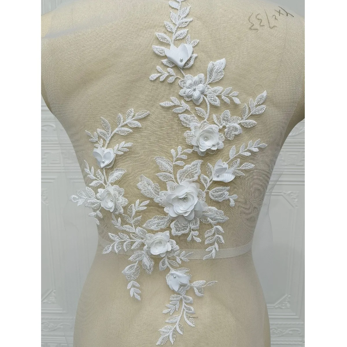 3D Flower Medallion Patches Laces Applique Ivory Elegant Floral Embroider For Bridal Wedding Dress