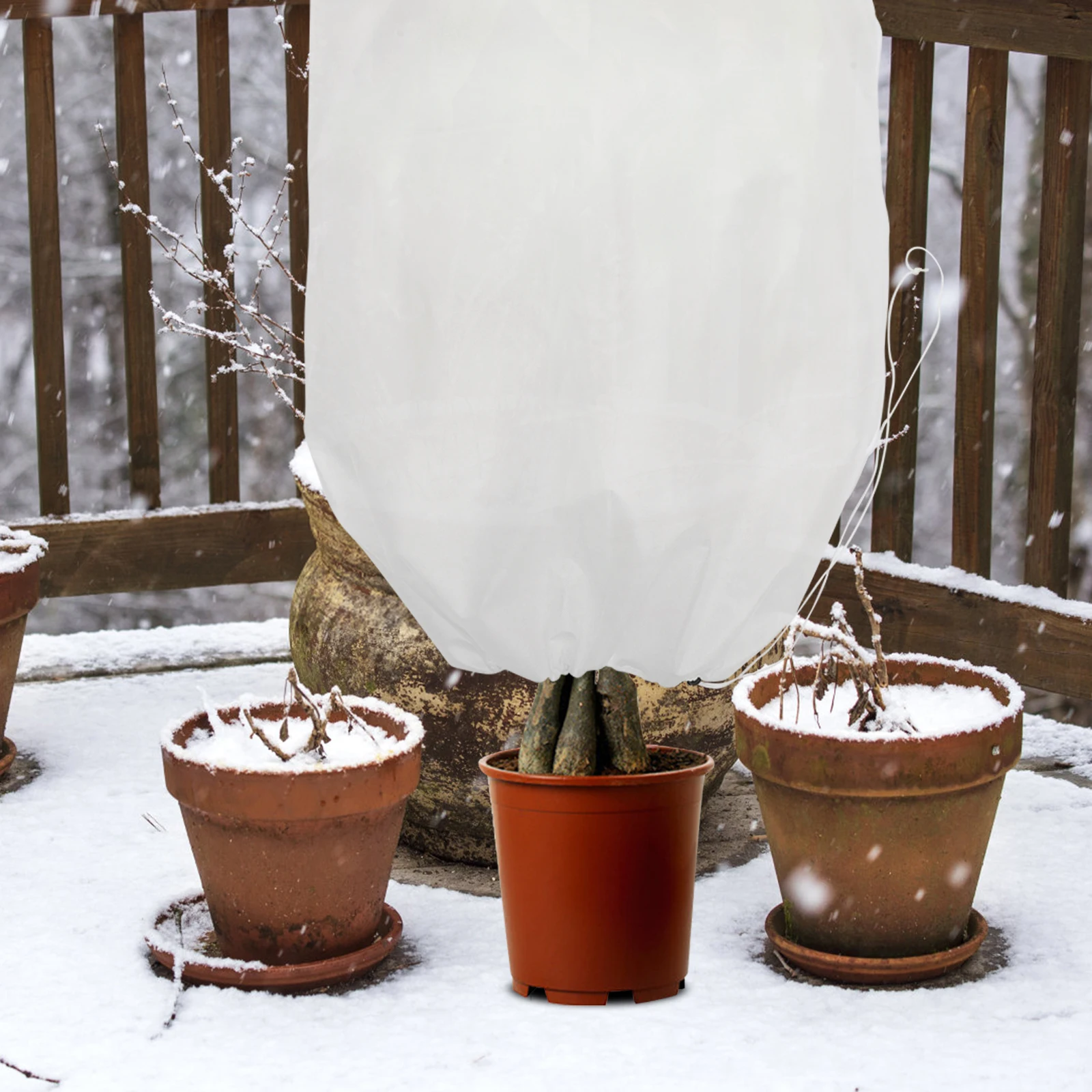 

2pcs Plant Freeze Protection Cover Non-Woven Fabric Frost Covers For Winter Trees With Drawstring Outdoor Plant Protector For