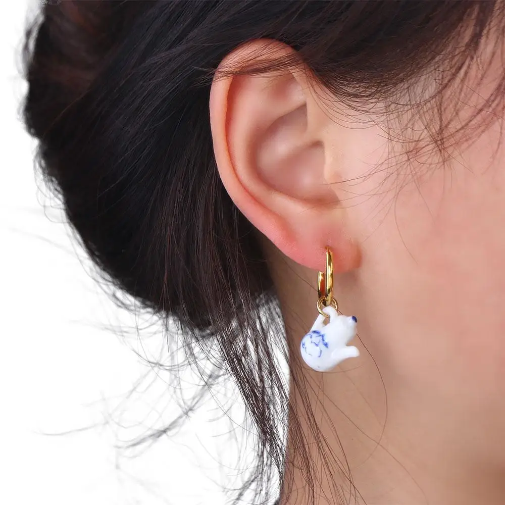 Heart Fashion Design Blue and White Porcelain Teapots Ceramic Alloy Korean Jewelry Accessories Women Hoop Earrings Ear Buckle