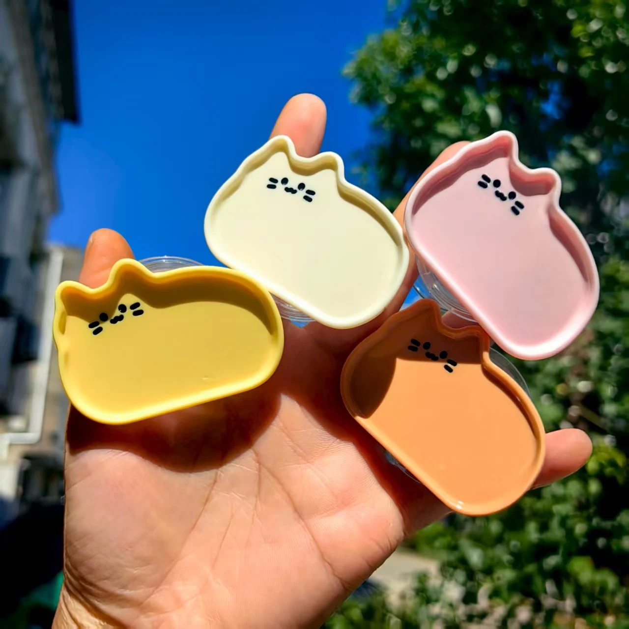 

ins Cute Cat Small Tray Mobile Phone Holder Phone Stand Desktop Retractable Foldable Transparent Socket Grip For iPhone 16