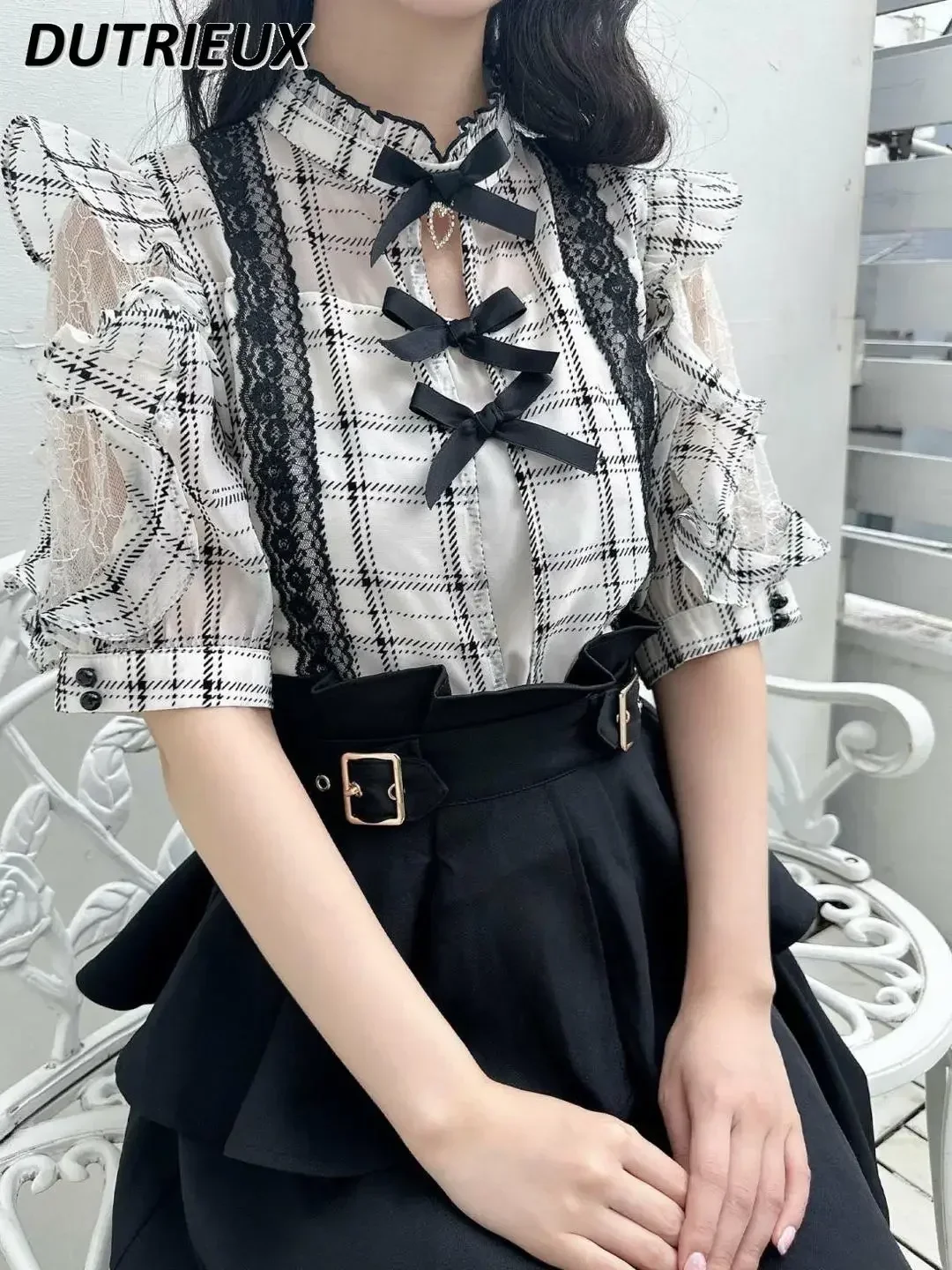 Casual Blouse Japanese Lolita Style Bow Women's Tops Summer Lace Stitching Cute Sweet Shoulder-slipping Short-sleeved Shirt