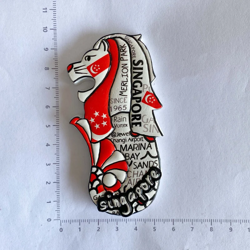 Pamiątki turystyczne z Singapuru, dekoracja 3D z ludzkim ciałem, syrenim ogonem i flagą narodową, mocne magnesy na lodówkę.