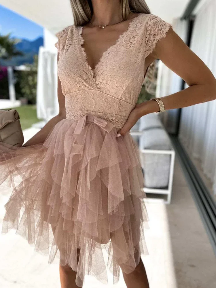 Vestido de fiesta de retazos de encaje con cuello en V para mujer, Sexy vestido sin mangas, malla con volantes, lindo vestido de princesa con cordones, Verano