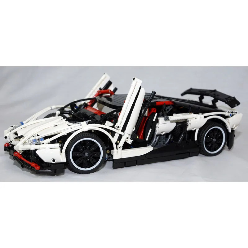 Classic Supercar Assembly Building Block, MOC-2695, Modelo de carro, 2575 Peças, Adulto e Crianças Aniversário Custom Toy Gift, Branco