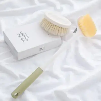 

Heavy Duty Back Scrubber with Long Handle Shower Brush for Body Cleaning Dual Bristle Foot Washer Exfoliating Bath Tool Unisex