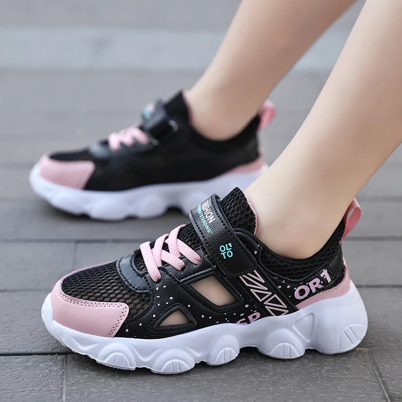 2025 Summer Hollow Sneakers Children Comfortable Boys Walking Shoes Single Mesh Girls Casual Sneakers Designer Casual Shoes