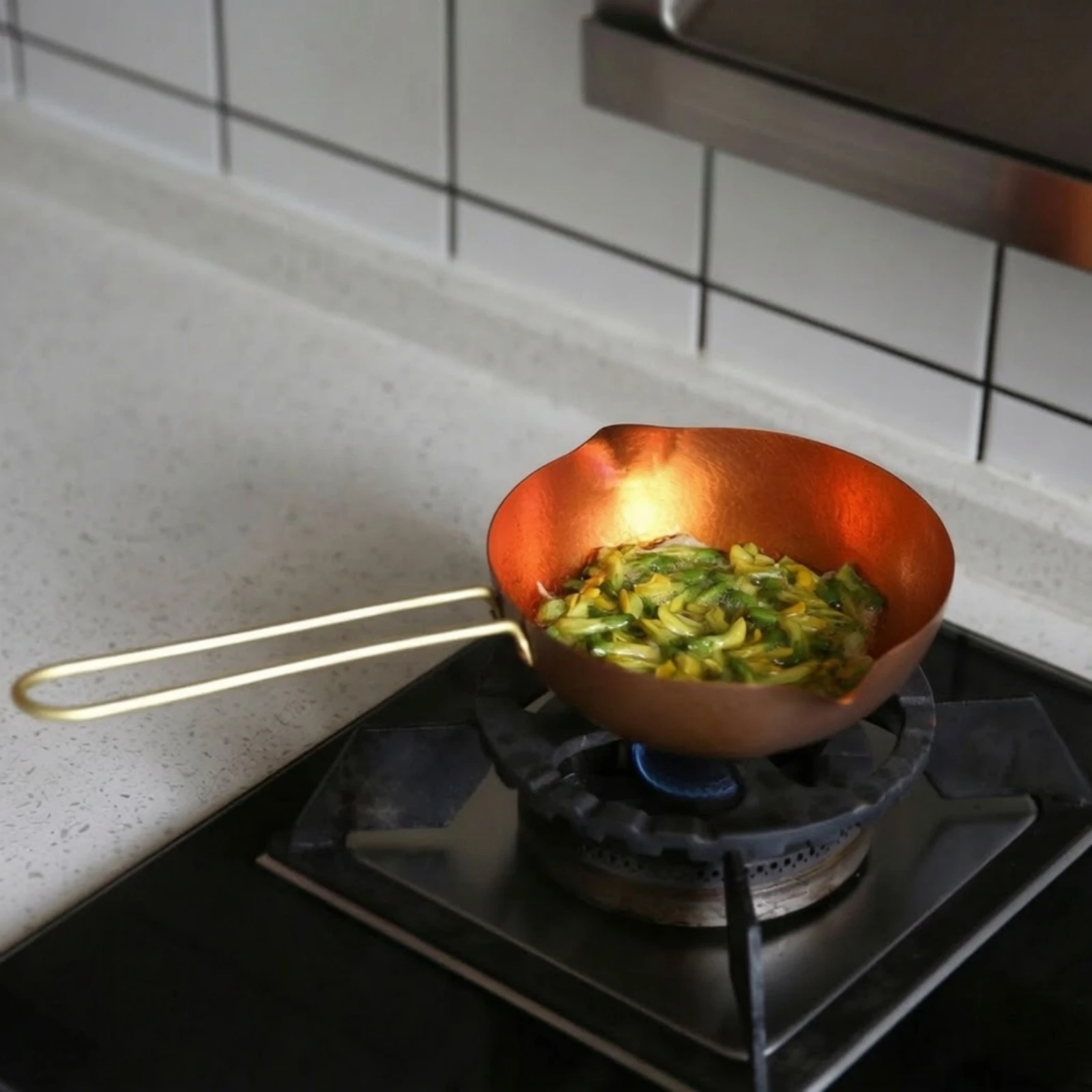Hammered Copper Pan Small Saucepan with Hammered Texture Copper Pan Compact for Singles, Daily Cooking