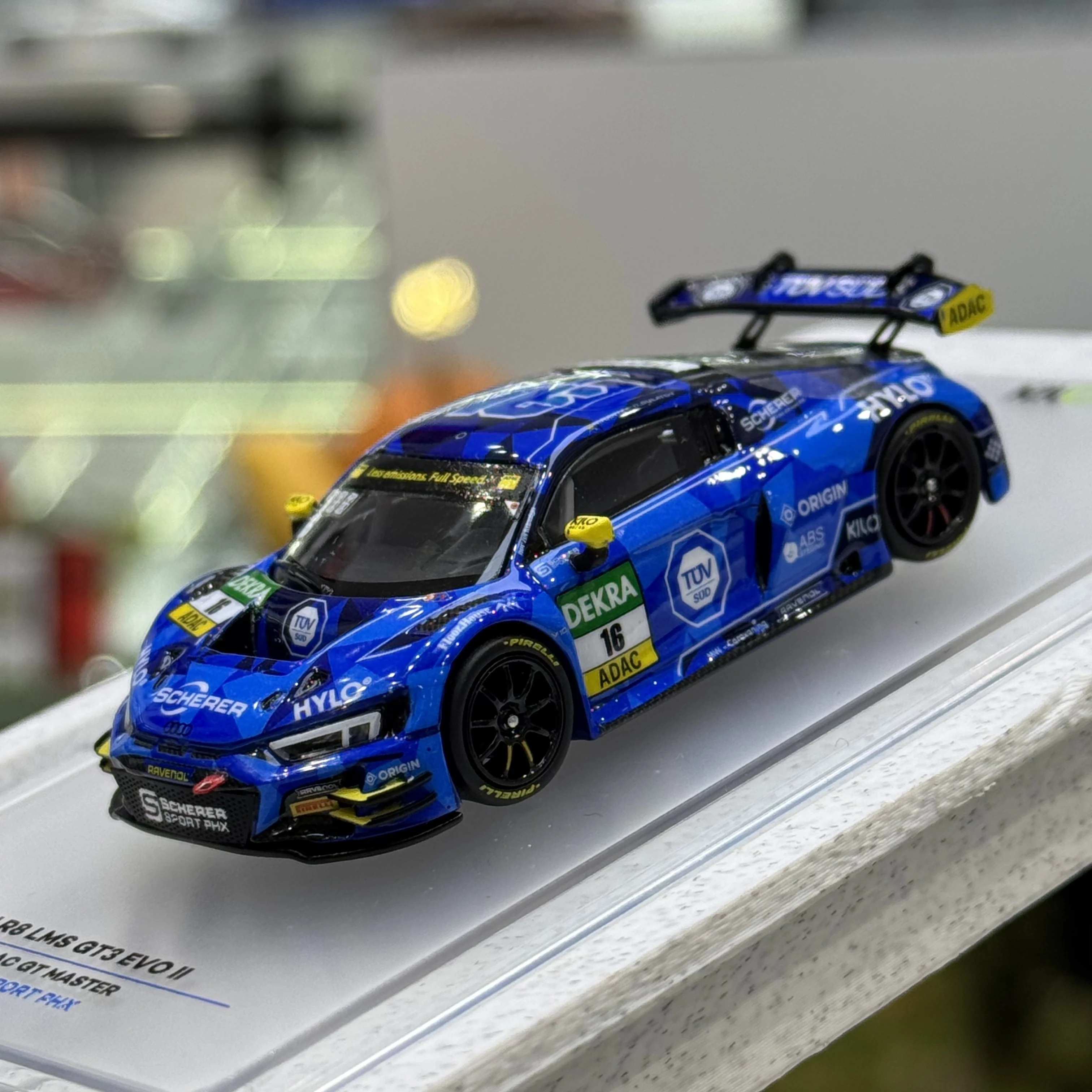 In stock: 1:64 R8 LMS GT3 Evo 2025 alloy car model, for collection, exquisite model, limited edition, top-quality.