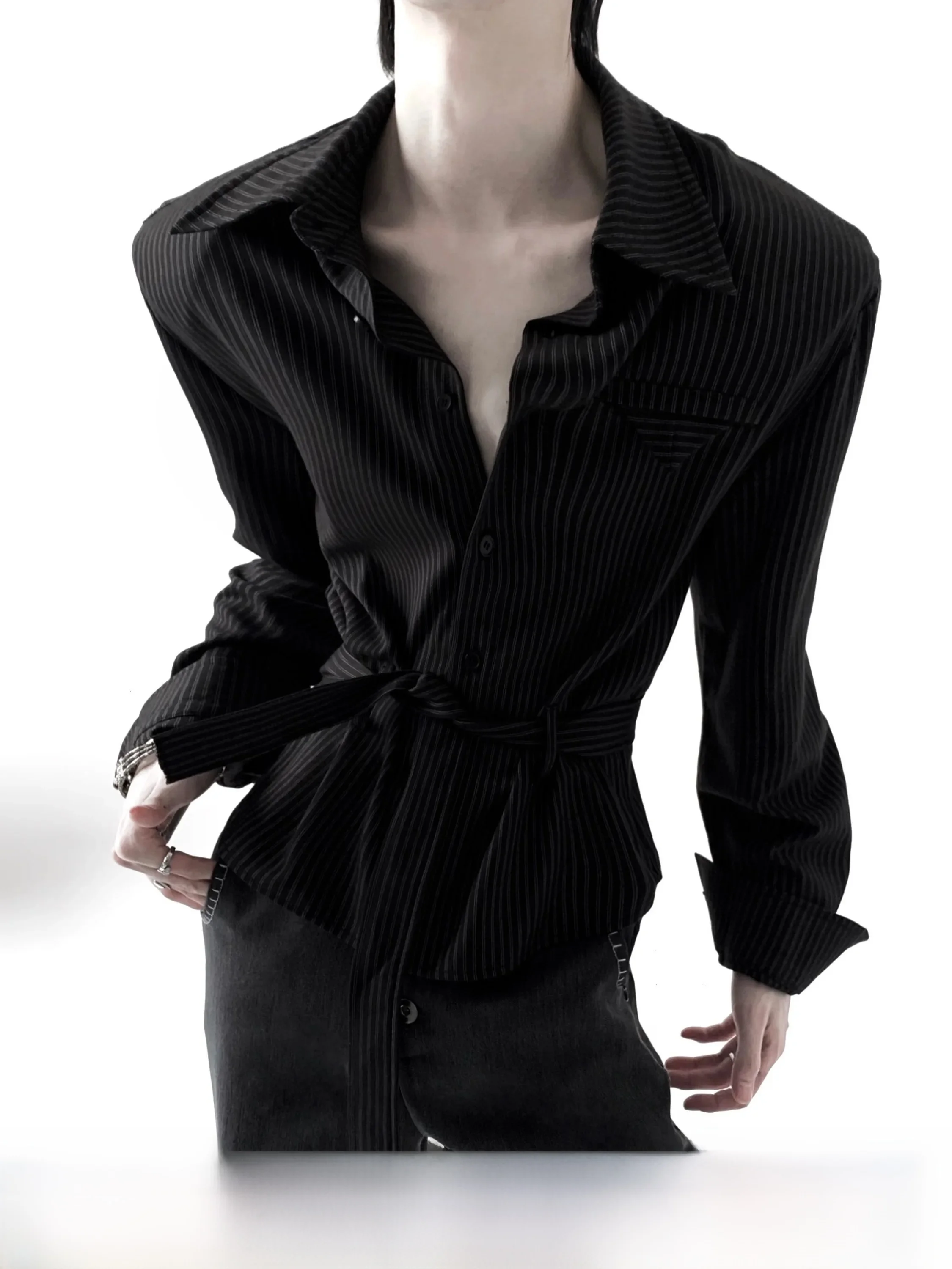 High Quality Anti-Wrinkle Luxury Striped Shirt Men's Belted Style Cleanfit Short Length Polyester Cotton Blend Long Sleeve