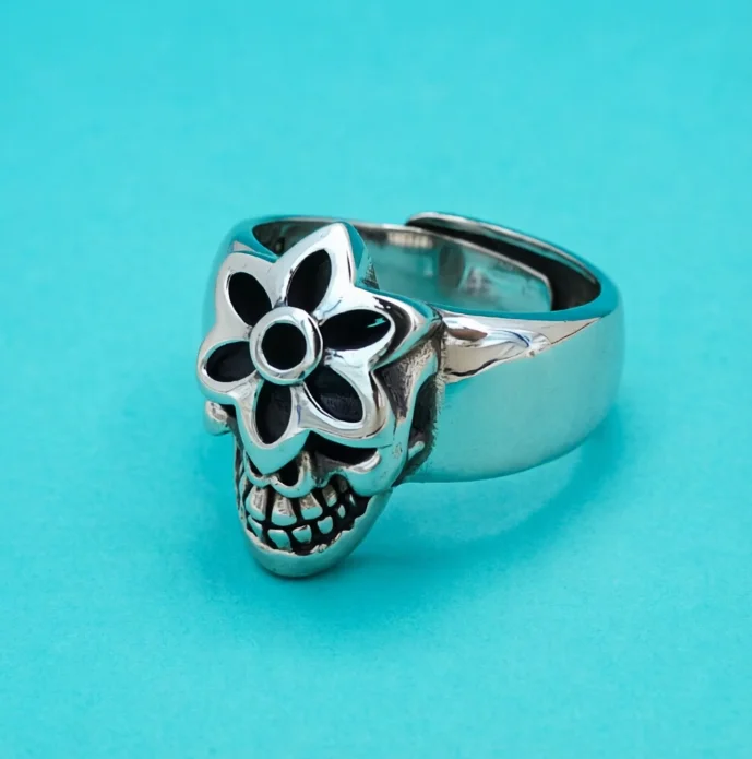 Nightclub sterling silver personality European and American punk skull men's ring cherry blossom index finger ring single ring