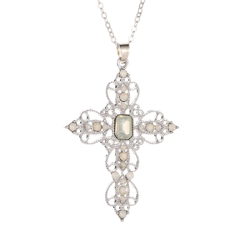 Fashionable Classic Hot Selling Cross Necklace with Bohemian Style Hollow Out Diamonds Neckchain and Collar Chain