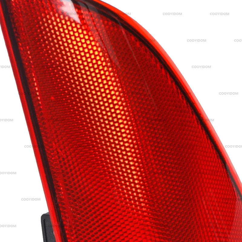 For Mercedes Vito W639 2003-2010 Rear Bumper Tail Light Brake Light Taillight Upper Triangle Light Small light A6398201964