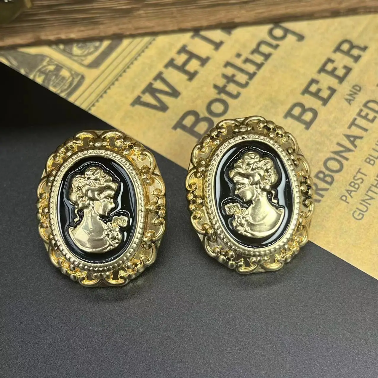 

Palace classical medieval relief matte earrings