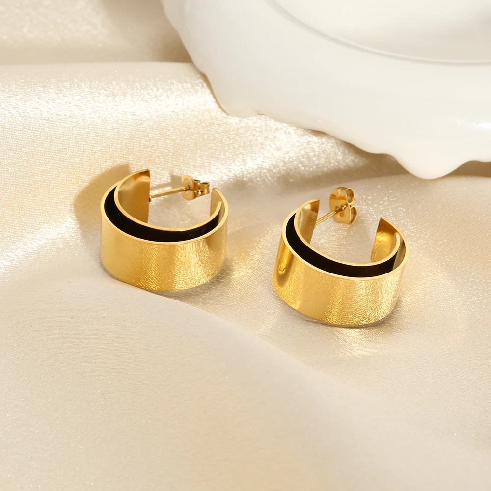 

Minimalist Stainless Steel C-Shaped Earrings and Earrings, 18K Gold Anti Oxidation Earrings Suitable for Women and Girls to Wear