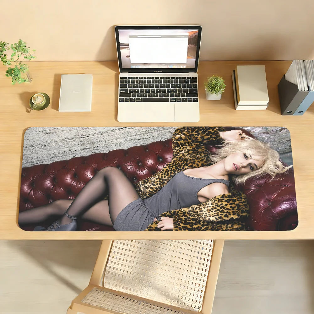 Laptop Accessories For Protection - S-Scarlett J-JohanssonS MousePad Non-slip Locking Edge