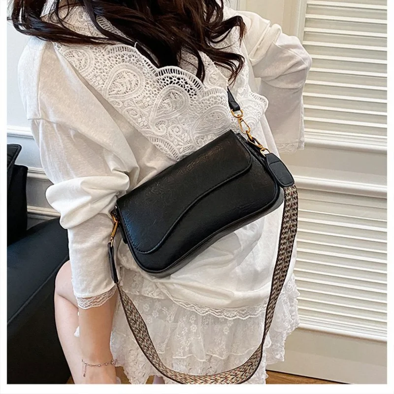 

Ladies Luxury Brand Messenger Bag Leather Popular Classic Elegant Design For Women Handbags Shoulder Style