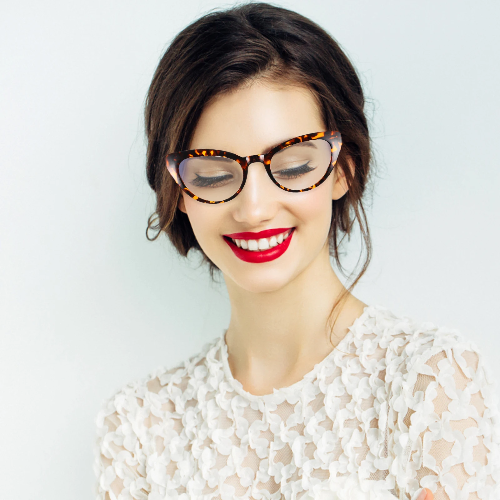 

1 pc Anti-Blue Light Glasses Fashion Cat Eye Eyeglasses Lovely Female Spectacle Comfortable Nose Pads Anti-Skid Legs Protective