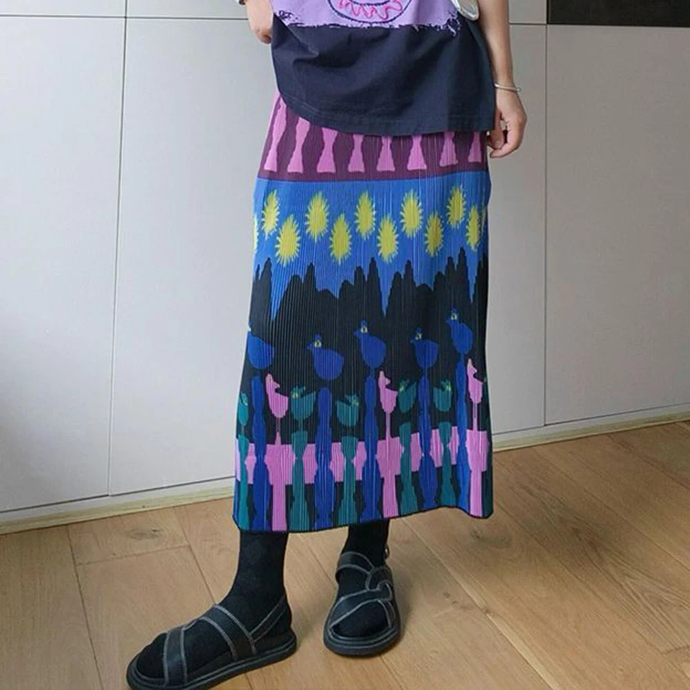 

2025 new cold department is unique, high-end niche non-collision cat T-shirt skirt two-piece suit women's summer