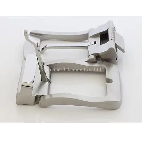 

Титановая пряжка ремня GR5 с петлей для ремня шириной от 32 до 34 мм, антикоррозийная, противоаллергическая, не покрывает, без никеля, 47 г