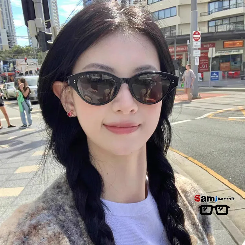 Samjune Fashion Cat-Eye-Sonnenbrille für Damen, neue Luxusmarke, kleine ovale Brille