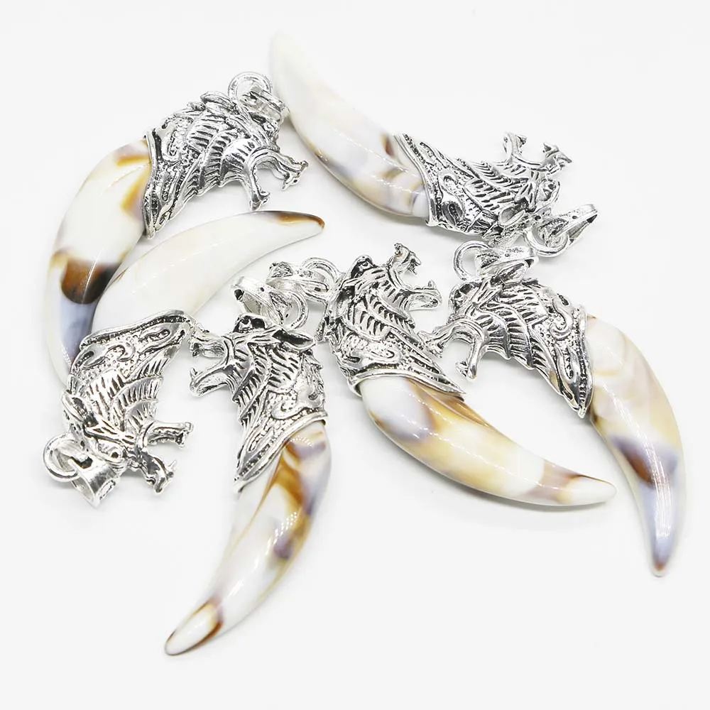 

Vintage National Style Stainless Steel Wolf Head Necklace Pendants Resin Imitation Tooth Jewelry Gift Accessories Wholesale 6Pcs