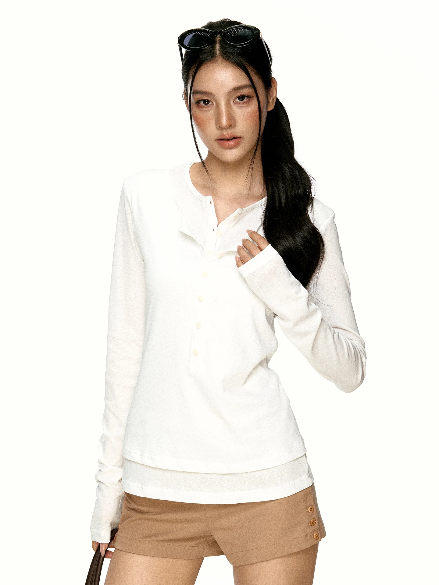 Aaisup White Slim Fit Long Sleeve Henry Collar T-Shirt Women's Initial Autumn Design Button Base Shirt Casual Style Base Color