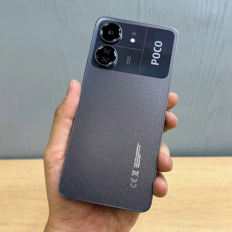 POCO C65 Versão Global, MediaTek Helio G85, Núcleo Octa, NFC, 5000mAh, Carregamento 18W, 6.74 ", Display HD + 90Hz, Câmera 50MP, 128GB, 256GB