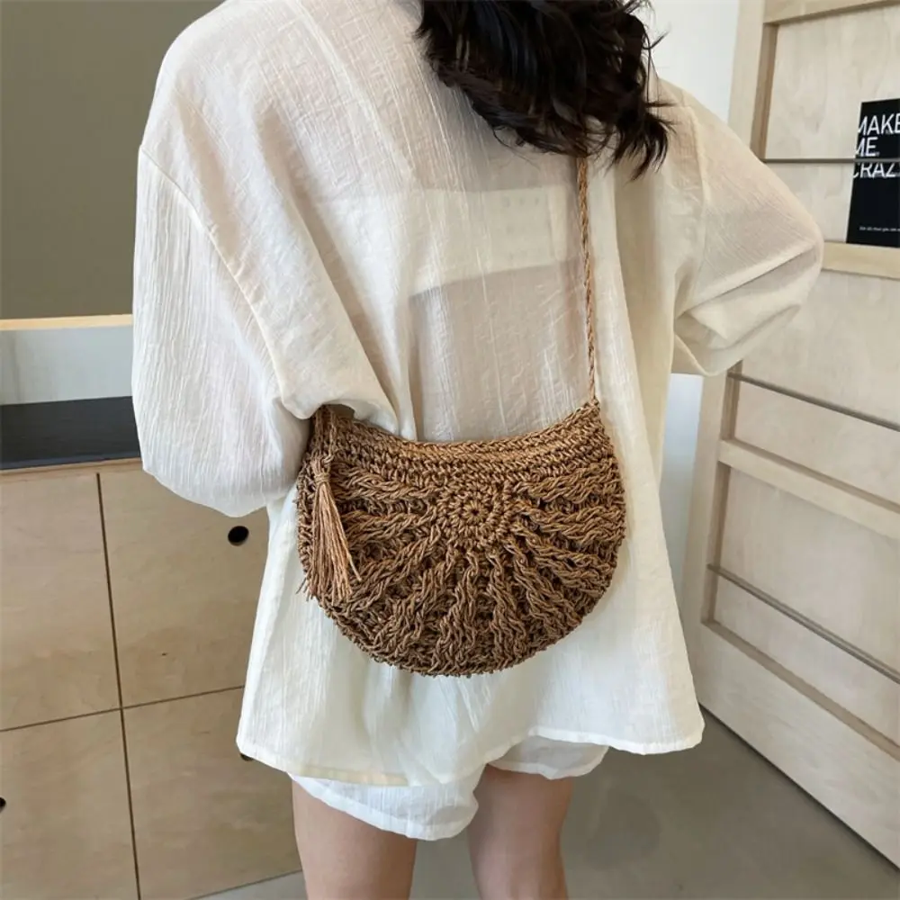 

Fashion Half-round Straw Weave Bag Boho Hollow Woven Shoulder Bag Tassel Handmade Women's Crossbody Bag Beach