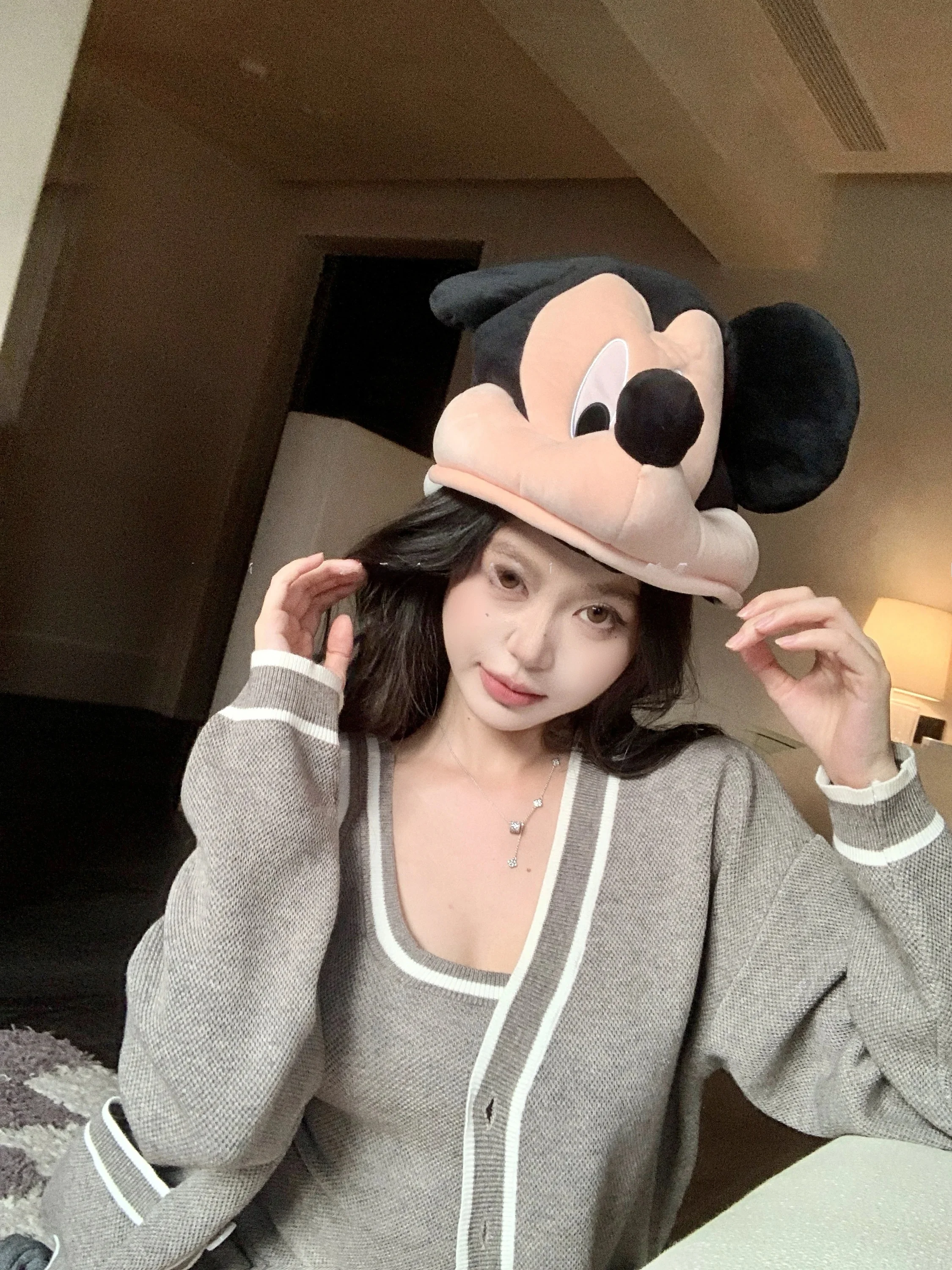 Color Block Long Sleeve Knitted Open Cardigan Women's Autumn High Fashion Set Sleeveless Vest Dress Two Piece Set Casual Wear
