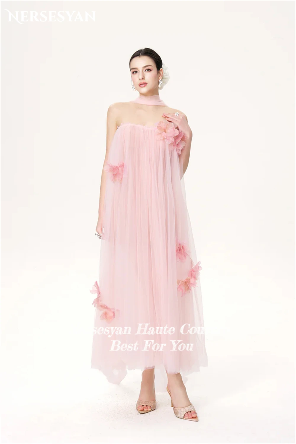 Eleganckie, różowe sukienki na studniówkę Nersesyan, z odkrytymi ramionami, bez pleców, sukienki na powrót do domu, bez rękawów, suknie na studniówkę, szyte na miarę.