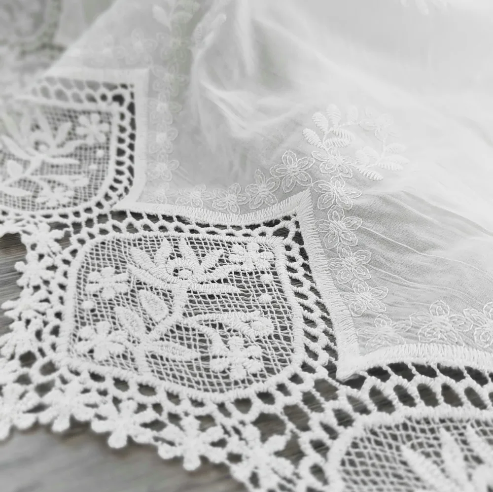 

Fashionable white hollow-out embroidered lace fabric 100% cotton for wedding dresses fashionable clothing skirt fabrics