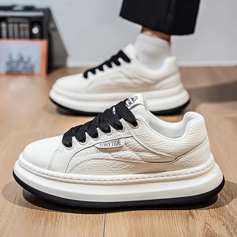 

2025 New Thick Soled Versatile Casual Sports Trend Low Top Simple Niche Casual Bread Board Shoes Men's Shoes