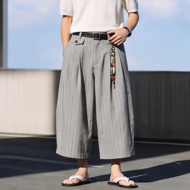 

Men's Summer Thin Suit Shorts Grey Striped Old Money Style Casual Cropped Trousers Summer Fashion Wide Leg Pants