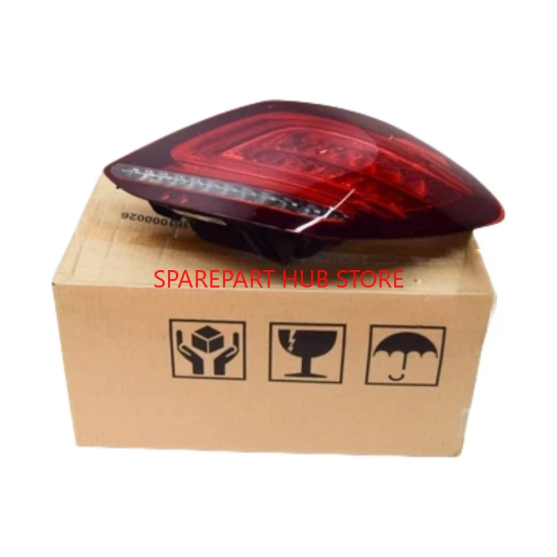 

OEM A2059064503 A2059064603 Left / Right Tail Light For Mercedes-Benz C-Class W205 C160 C180 C200 C220 C300 C400 C43