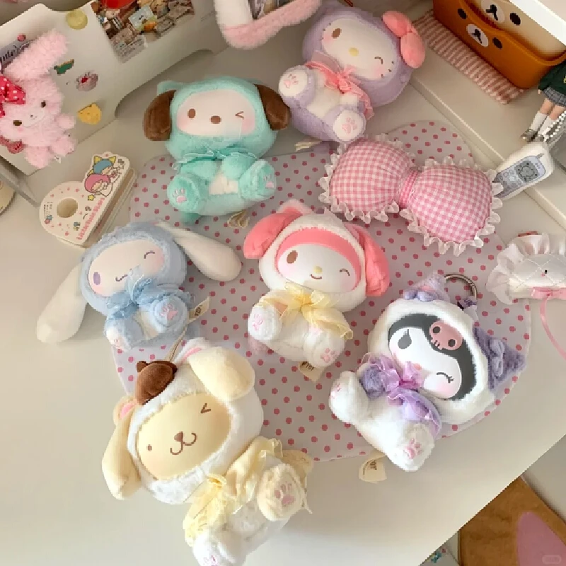 

Подлинные персонажи Sanrio Play With Kittens Series Pluah Blind Box Kuromi Melody, милая виниловая таинственная коробка, подвеска, индивидуальные подарки