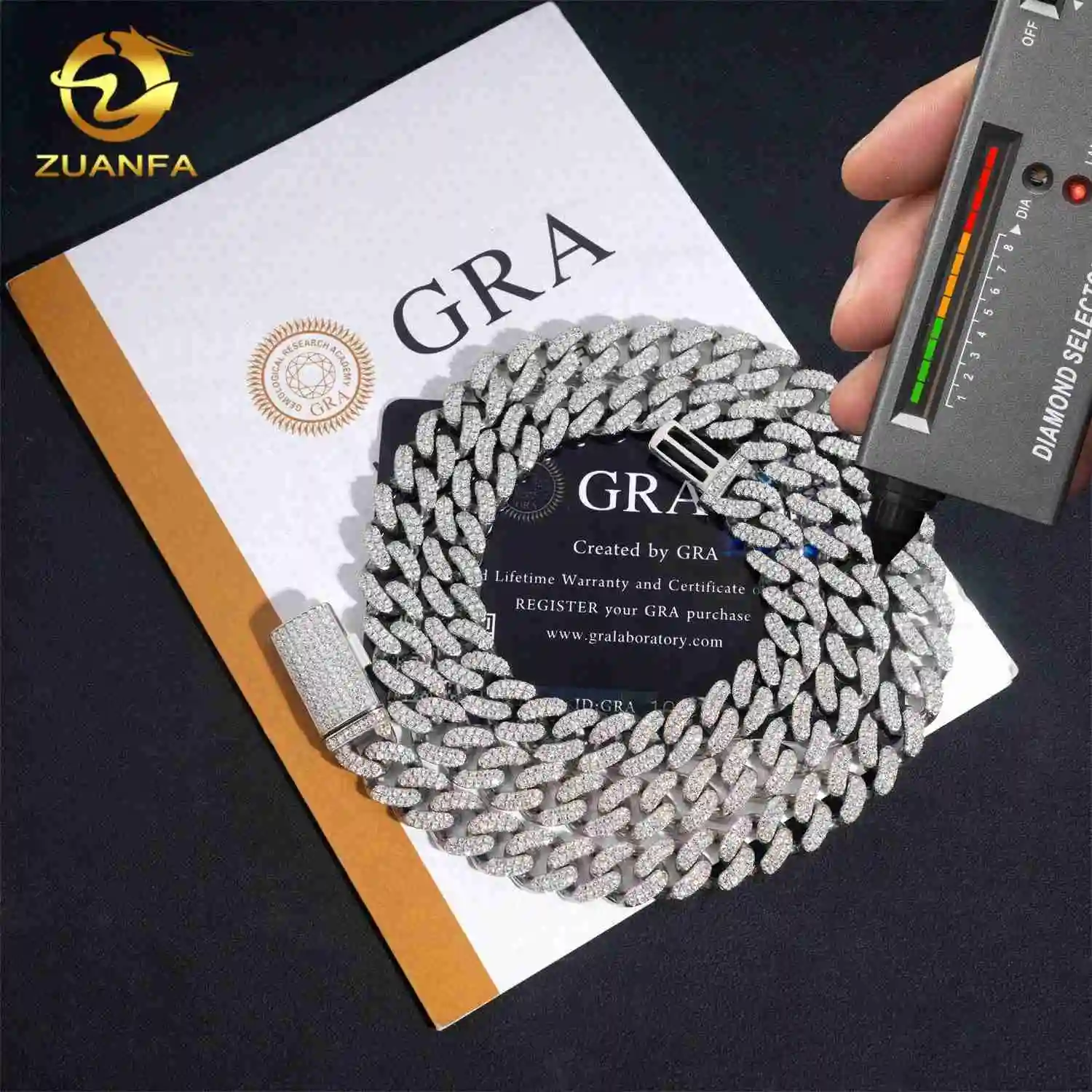 Hop Hip Style GRA Certificate High Quality 925 Sterling Silver Iced 10mm Moissanite Cuban Link Chain Necklace.