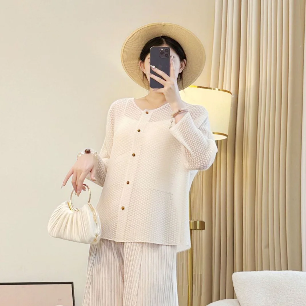 Miyake Plooien 2026 Premium Skeleton Jas Dames Ontwerp Honderd Licht Klein Shirt Eenvoudig Effen Kleur Casual Vest Tops