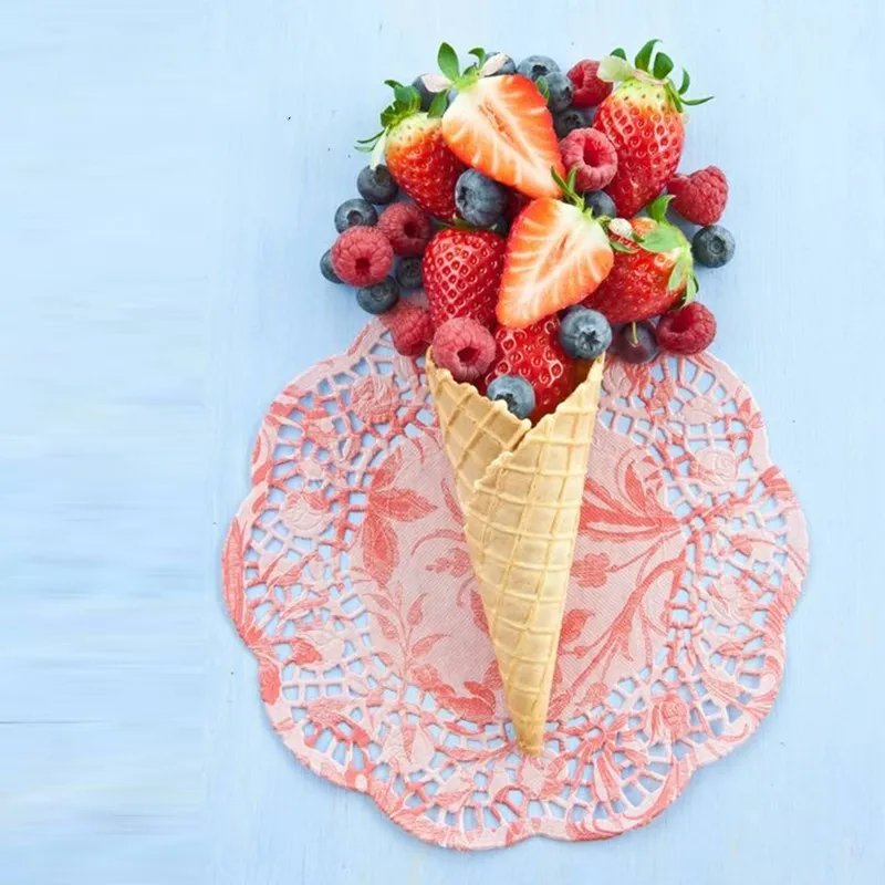 Tovagliette di carta usa e getta di vendita calda Tovaglioli di carta di pizzo Tovagliette di carta assorbente a prova di olio