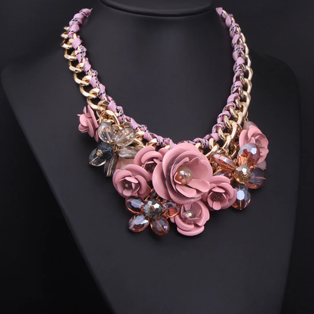 European and American Pink Flower Gemstone Multi-layer Exaggerated Necklace Short Collarbone Fashionable Women\'s Accessory