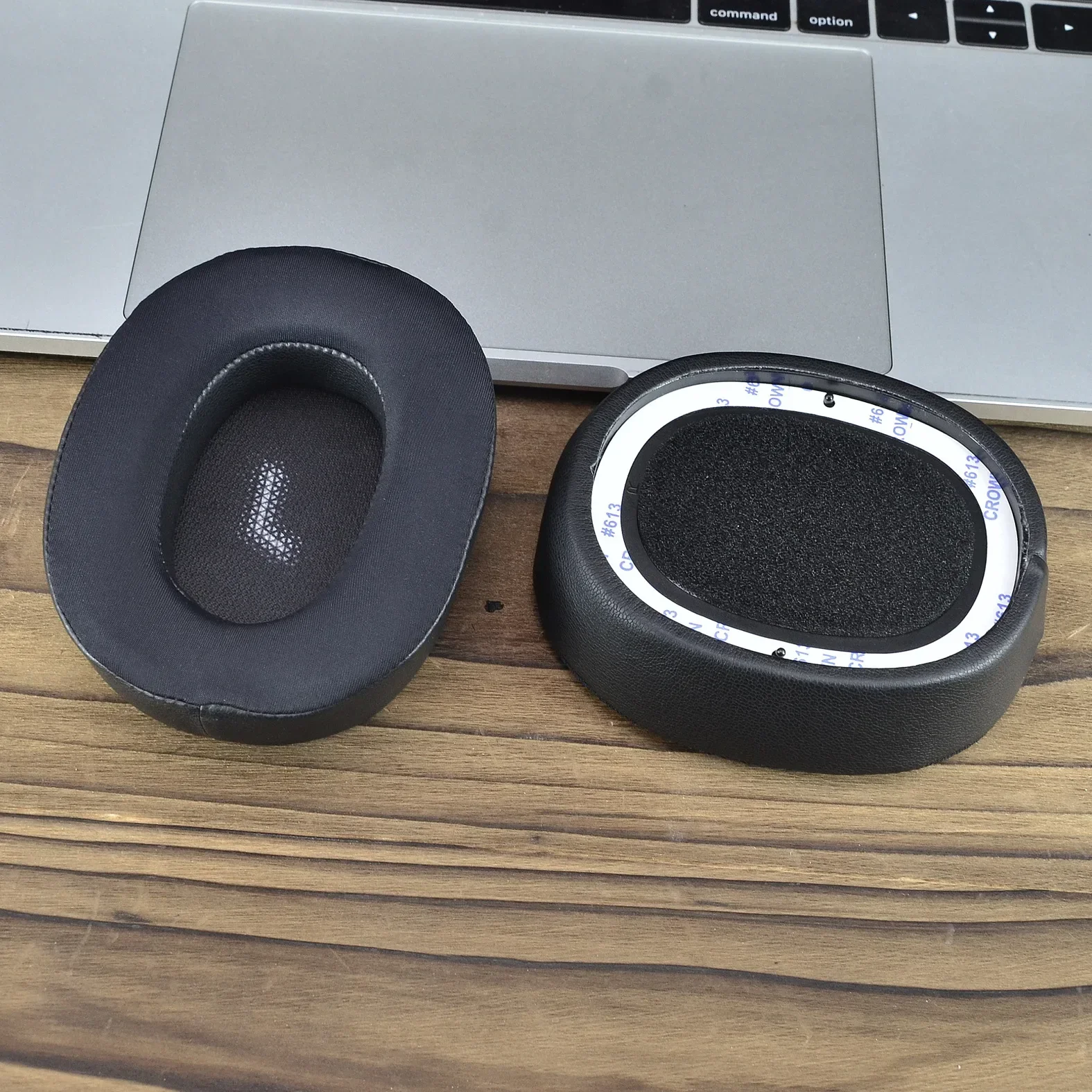 

YAYINCC 1Pair Replacement Ice gel Earpads Cushion for JBL Everest 710 BT / Everest - 710 Earphone earmuff repair accessories ，