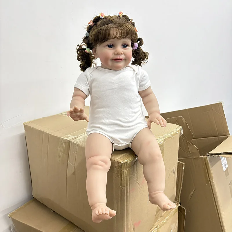 66cm プリンセスベイビー 茶色の巻き毛のゾーイ 本物そっくりのリボーンドール