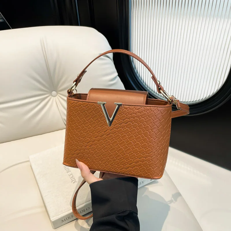 

‌2025 New Arrival PU Leather Crossbody Bag for Women, Quilted Small Shoulder Purse, Autumn Fashion Essential for Daily Use‌