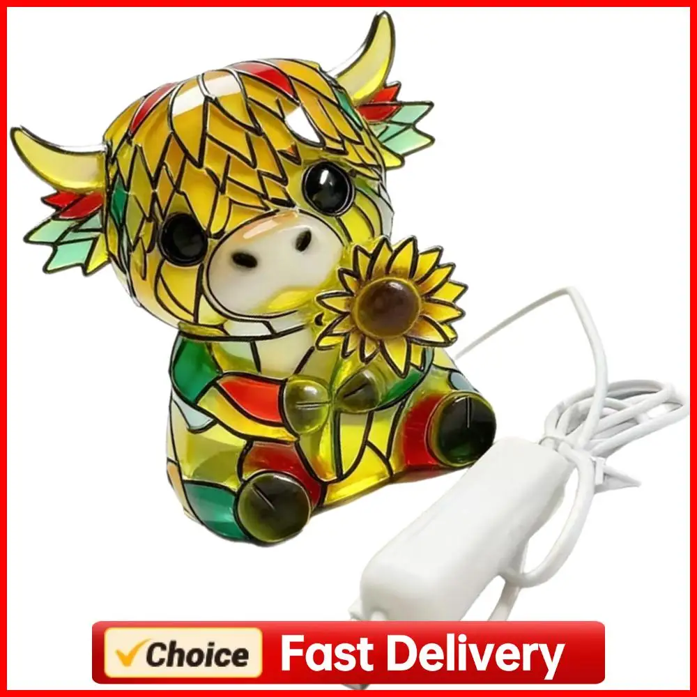 

Resin Sunflower Highland Cow LED Night Light with USB Ports Animal Night Lamp for Home Office Bedroom Living Room Desk Decor